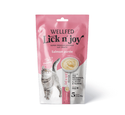Wellfed Lick N' Joy Salmon кремообразно лакомство за котки със сьомга, 5 х 14 гр